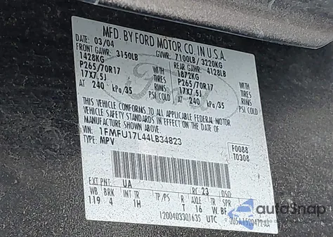 2004 Ford Expedition Eddie Bauer from USA, damaged, VIN 1FMFU17L44LB34823